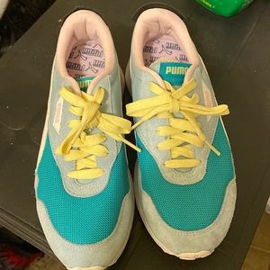 Puma sneakers multiple colors